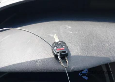 2013 Honda Civic Lx z USA, uszkodzony, nr VIN 19XFB2F53DE085903